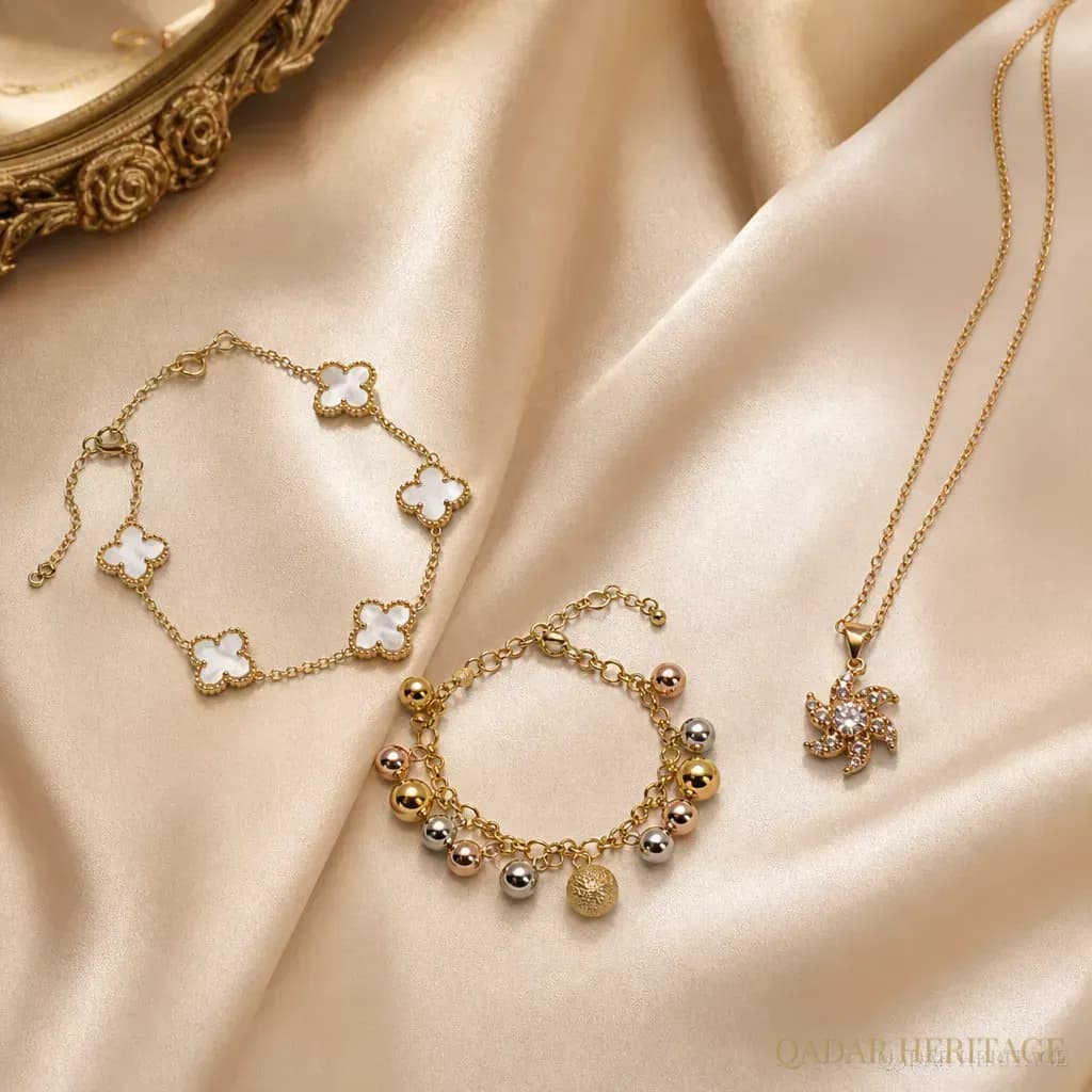 Golden Floral Breeze Jewelry Set - Slide 3