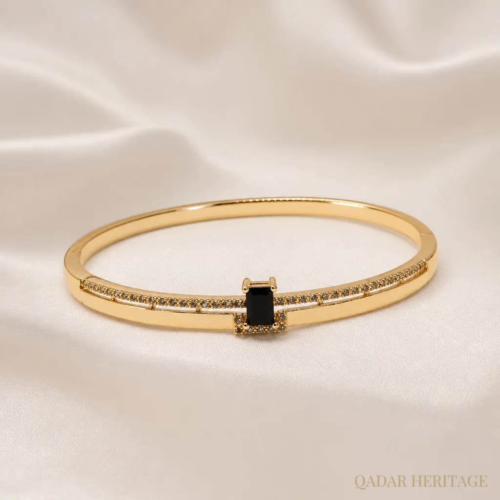 Luxury Golden Onyx Set - Slide 4