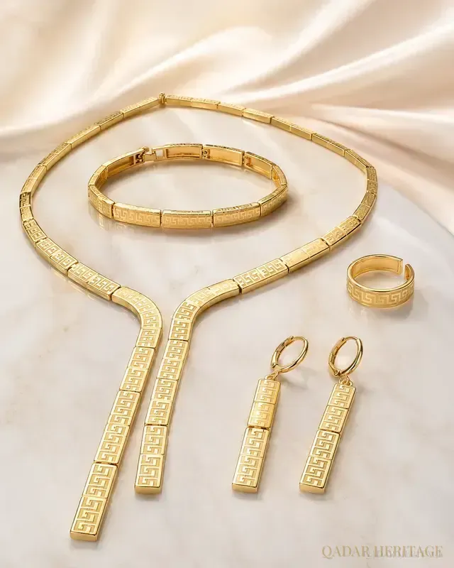 Golden Maze Heritage Jewelry Set