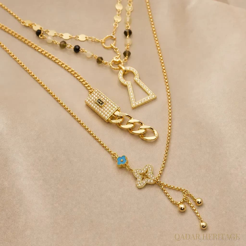 Golden Keyhole Layered Necklace - Slide 3