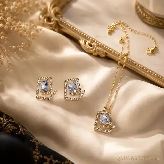 Golden Mirror Glow Jewelry Set