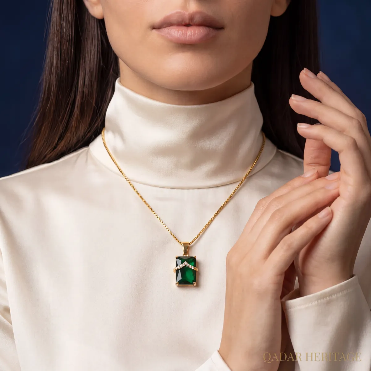 Al Maha Emerald Green Pendant Necklace