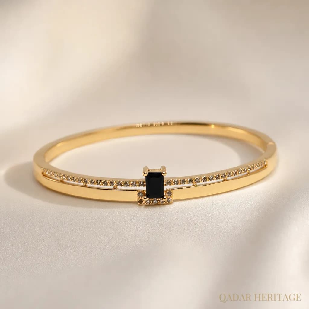 Luxury Golden Onyx Set - Slide 5